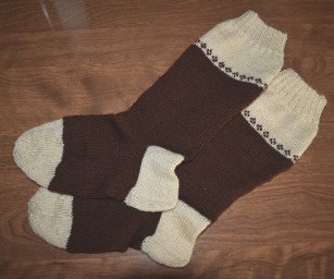 Welsh Country 
Socks in Brown and Ecru Image